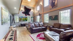 The Bear Den - Image 3