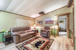 Red Rock Inn - Image 3