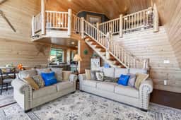 Mountain Lake Lodge - Image 3