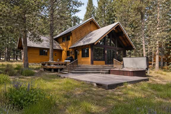 Chandler's Lodge - Image 1