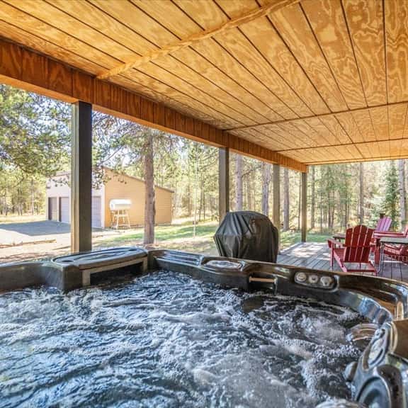 Raven's Retreat - Image 1