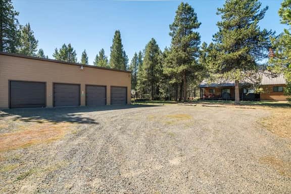 Raven's Retreat - Image 5